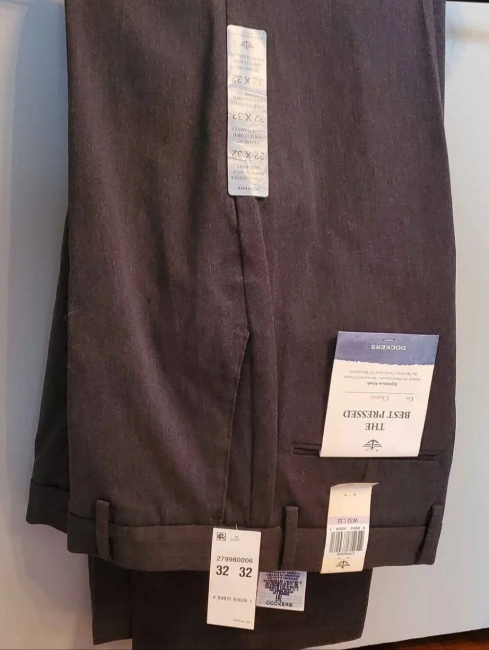 Dockers Men's Signature Khaki Classic Fit Dress Pants - Charcoal